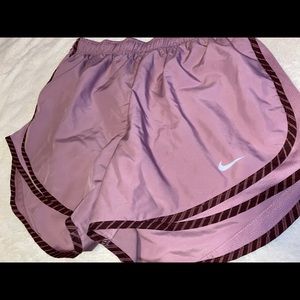 Cute Nike shorts !! ❤️